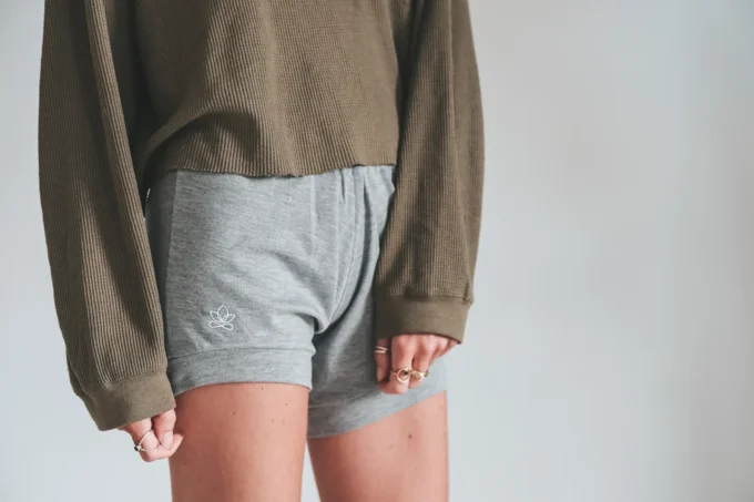 Iyengar yoga shorts Run To Yoga